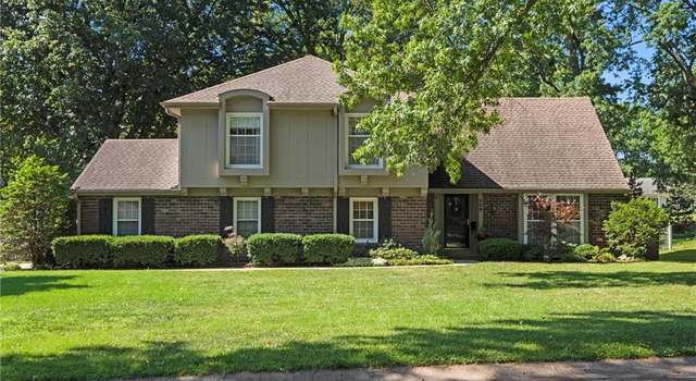 Photo of 209 W 115th Ter, Kansas City, MO 64114