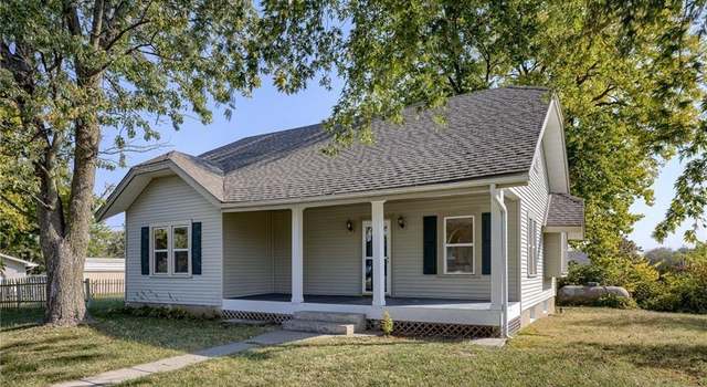 Photo of 126 N Franklin St, Kingston, MO 64650