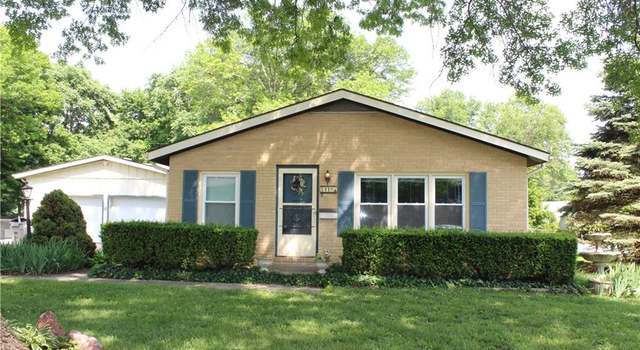 Photo of 3419 S Hocker Ave, Independence, MO 64055
