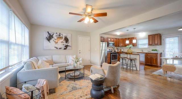 Photo of 11402 Spruce Ave, Kansas City, MO 64137