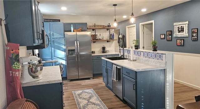 Photo of 304 E St, Creighton, MO 64739