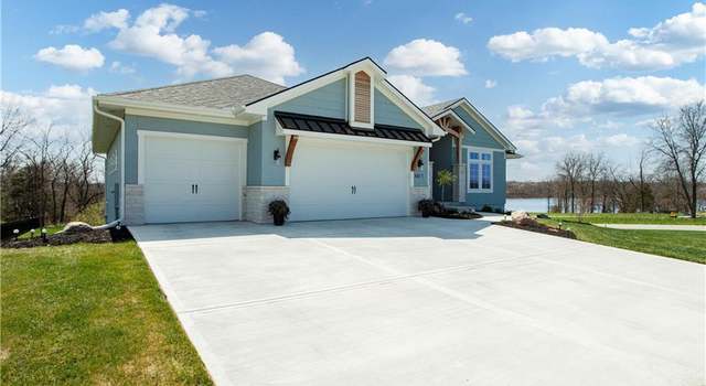 Photo of 1 Quapaw Ct, Lake Winnebago, MO 64034