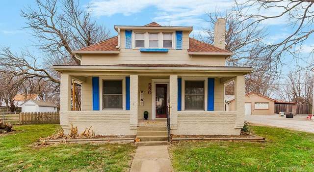 Photo of 550 E Loula St, Olathe, KS 66061