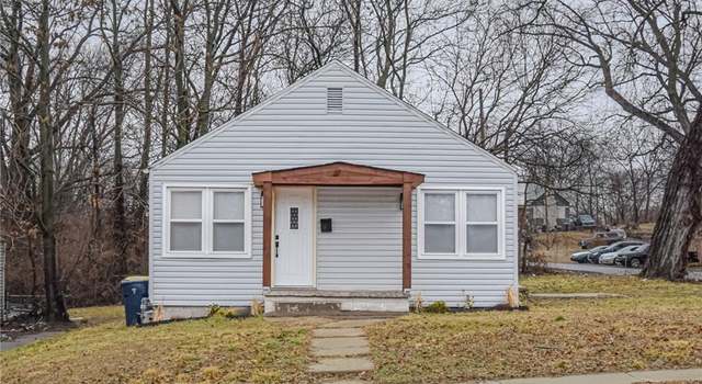 Photo of 4400 Woodland Ave, Kansas City, MO 64110