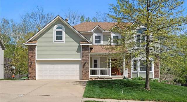 Photo of 5201 N Jefferson St, Gladstone, MO 64118