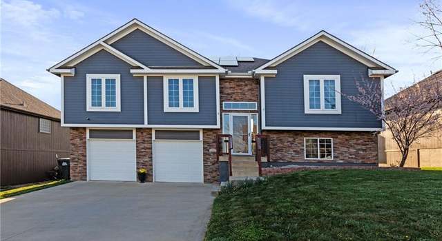 Photo of 1607 NW Pond Ave, Grain Valley, MO 64029