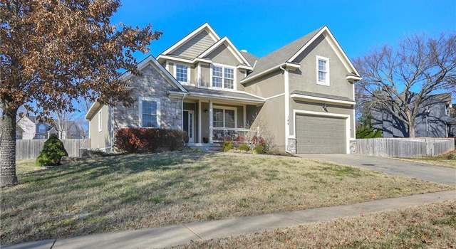 Photo of 146 Shoreline Dr, Louisburg, KS 66053