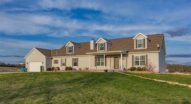 Photo of 34387 Cedar Niles Rd, Paola, KS 66071