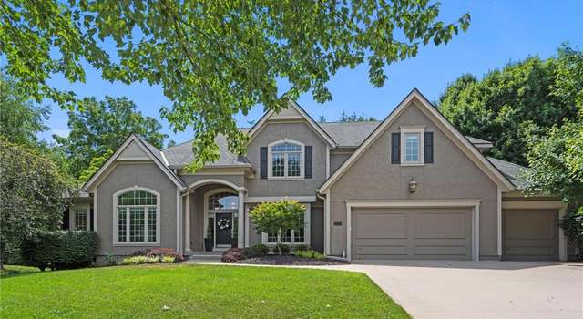 Photo of 11307 W 139th Ter, Overland Park, KS 66221