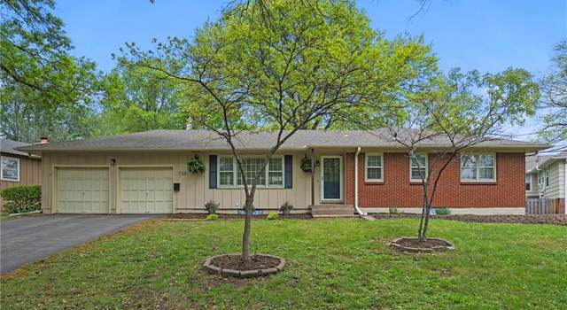 Photo of 108 E 109th Ter, Kansas City, MO 64114