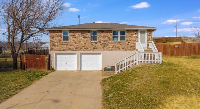 Photo of 4531 N Bellaire Ave, Kansas City, MO 64117