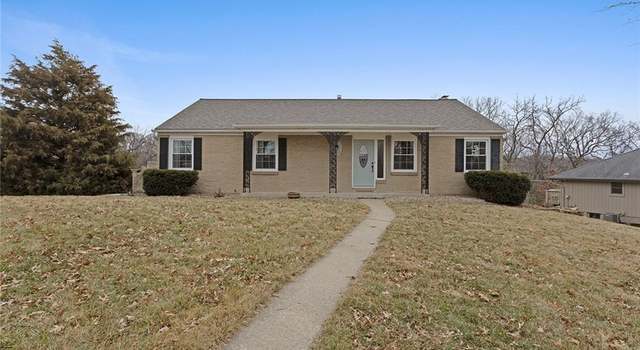Photo of 6011 N Wyandotte St, Gladstone, MO 64118