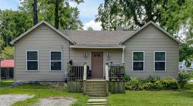 Photo of 203 E Elm St, Olathe, KS 66061