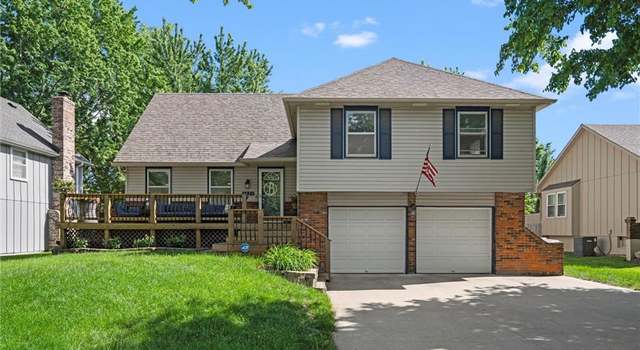 Photo of 2021 E 151st Ter, Olathe, KS 66062