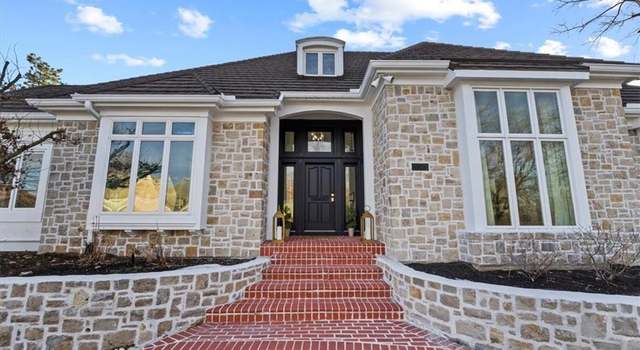 Photo of 11323 W 121st Ter, Overland Park, KS 66213