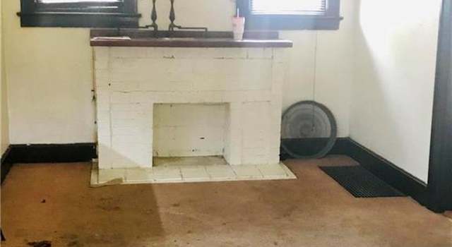 Photo of 3447 Spruce Ave, Kansas City, MO 64128