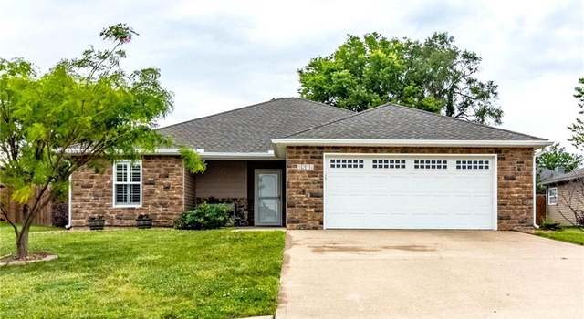 Photo of 1214 Kimmy Ln, Warrensburg, MO 64093