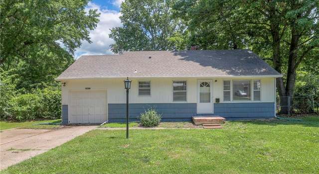 Photo of 11417 Applewood Dr, Kansas City, MO 64134