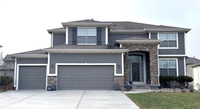 Photo of 17767 W 165th Pl, Olathe, KS 66062