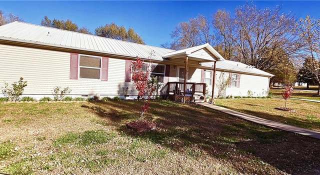 Photo of 37 Meadow View Dr, Mound City, KS 66056