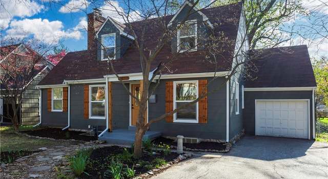 Photo of 5232 Clark Dr, Roeland Park, KS 66205