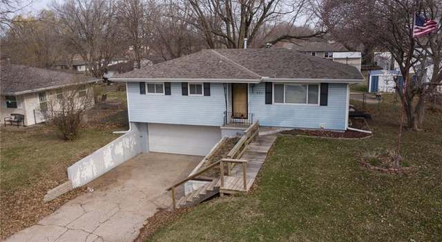 Photo of 3211 Jennifer Ln, Country Club, MO 64506
