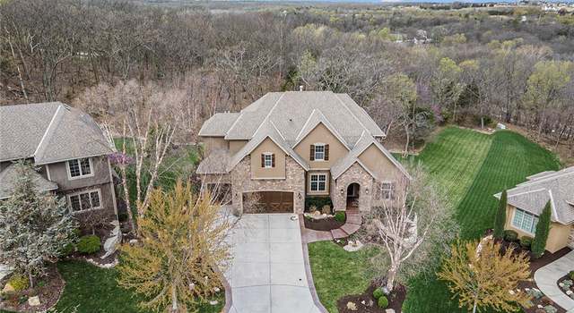 Photo of 11920 S Barth Rd, Olathe, KS 66061