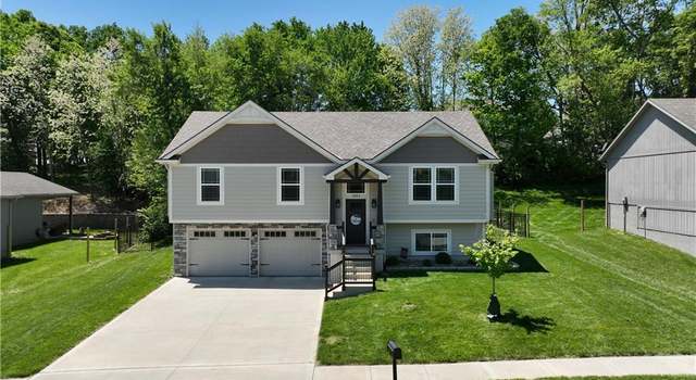 Photo of 19553 E 14th St N, Independence, MO 64056