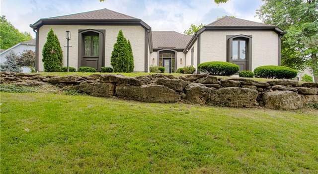 Photo of 12600 Mohawk Ln, Leawood, KS 66209