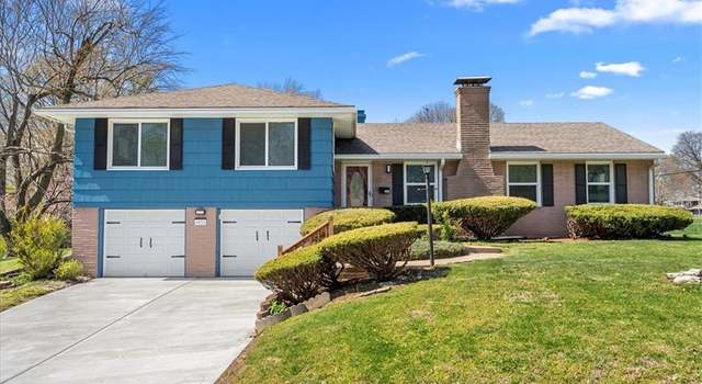 Photo of 4932 NE Chouteau Dr, Kansas City, MO 64119