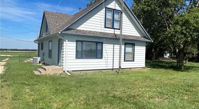 Photo of 895 Cloud Rd, Salina, KS 67436