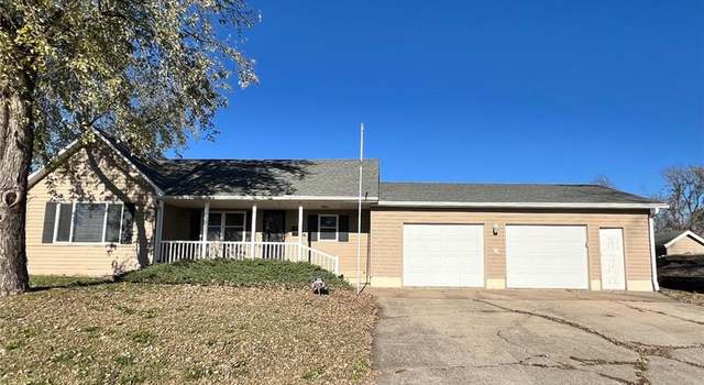 Photo of 518 Pine St, Nortonville, KS 66060