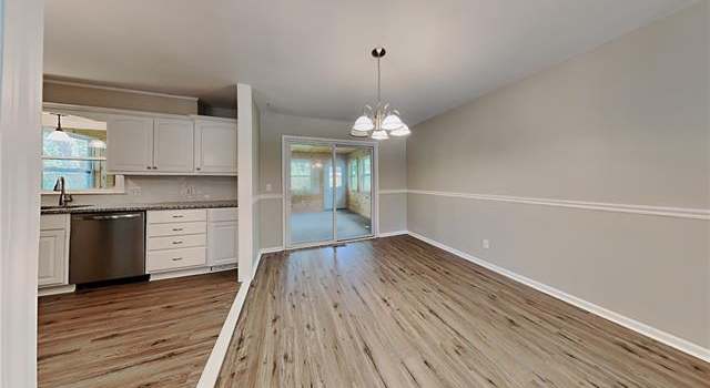 Photo of 303 Wisconsin St, Excelsior Springs, MO 64024