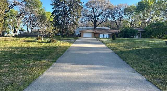 Photo of 16316 Fort Riley Rd, Leavenworth, KS 66048