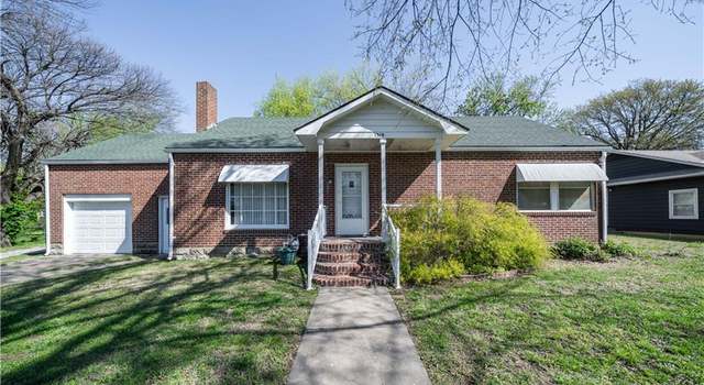 Photo of 1319 Madison St, Fredonia, KS 66736