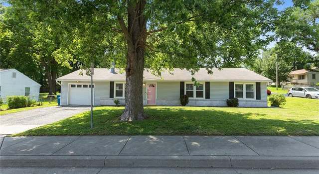 Photo of 304 Range Line Rd, Liberty, MO 64068