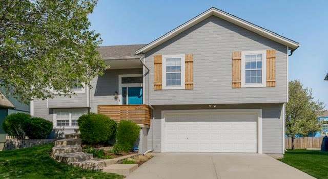 Photo of 16387 S Sunset St, Olathe, KS 66062