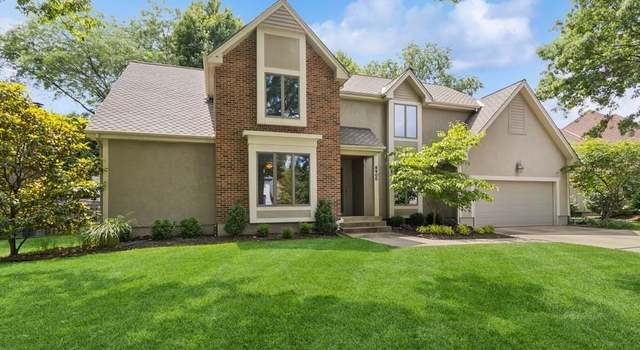 Photo of 8900 Linden Dr, Prairie Village, KS 66207