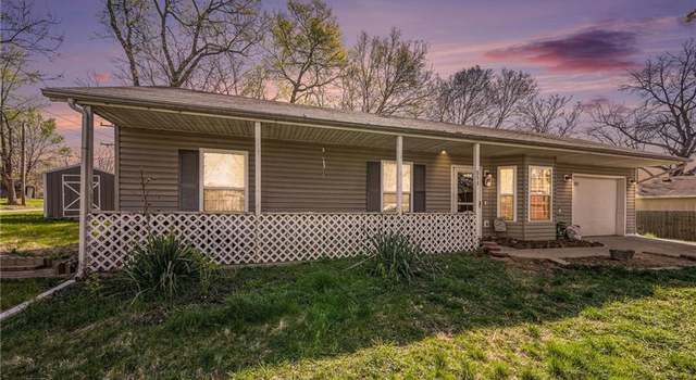 Photo of 511 N 6th St, Plattsburg, MO 64477