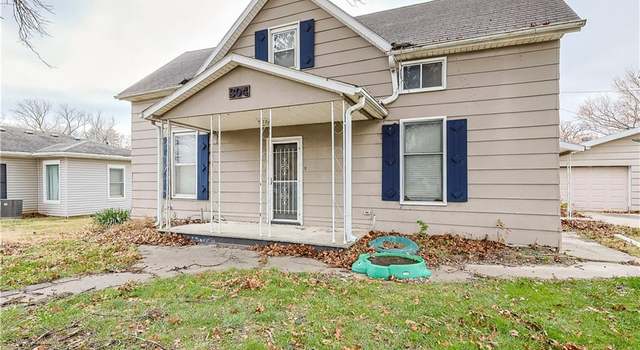 Photo of 304 N 5th St, Wathena, KS 66090