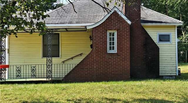 Photo of 524 E Washington St, Pittsburg, KS 66762