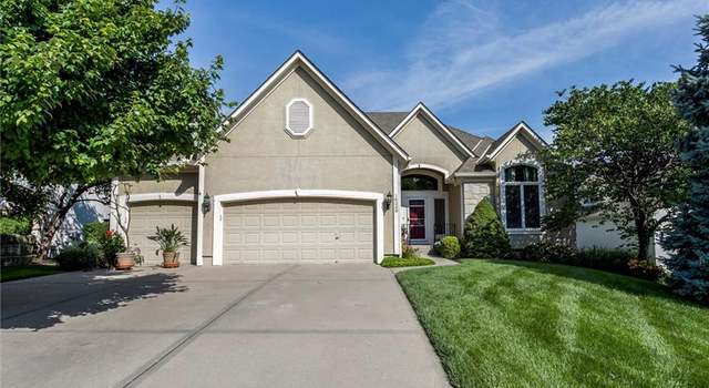 Photo of 19326 W 98th St, Lenexa, KS 66220