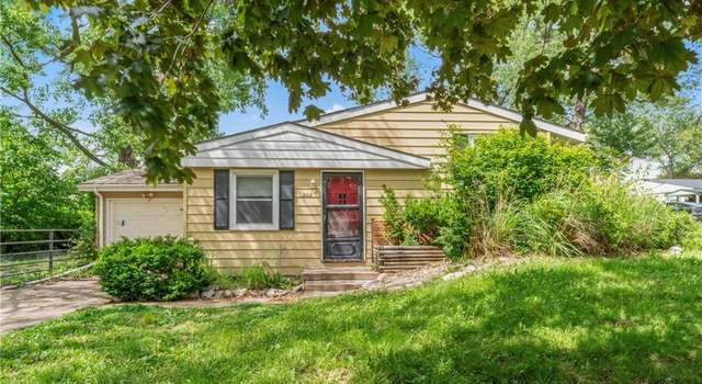 Photo of 200 W Cambridge Rd, Belton, MO 64012