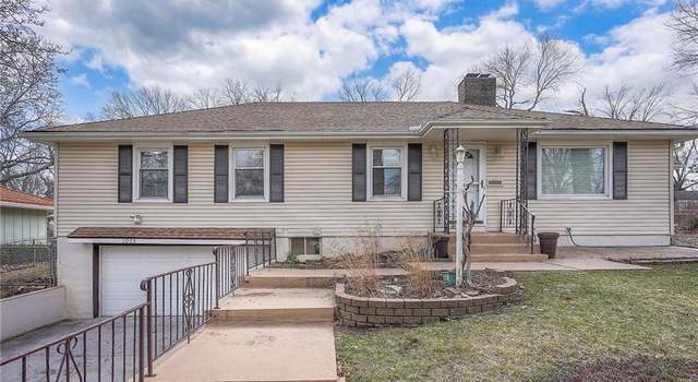 Photo of 1005 W 93rd Ter, Kansas City, MO 64114