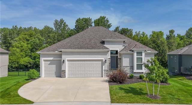 Photo of 14500 Aurora Ln, Basehor, KS 66007