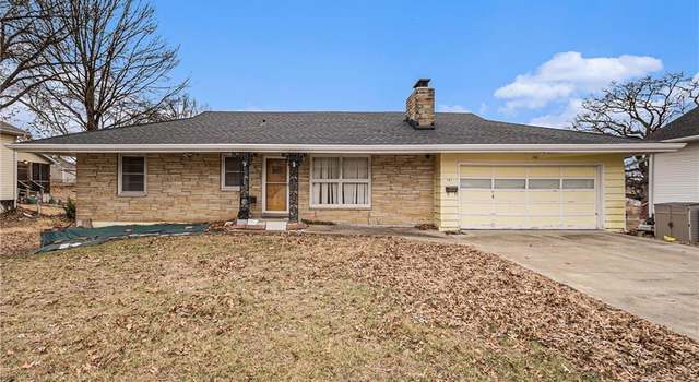 Photo of 101 NE 64 St, Gladstone, MO 64118