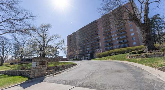 Photo of 4550 Warwick Blvd #309, Kansas City, MO 64111