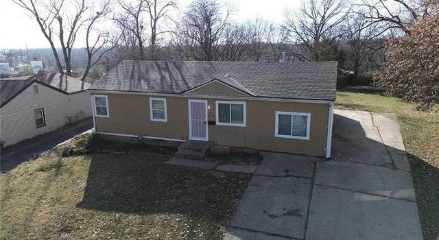 Photo of 124 N Peck Dr, Independence, MO 64056