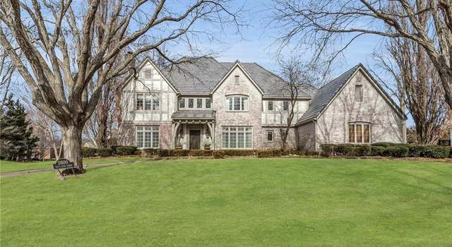 Photo of 2600 W 118th St, Leawood, KS 66211