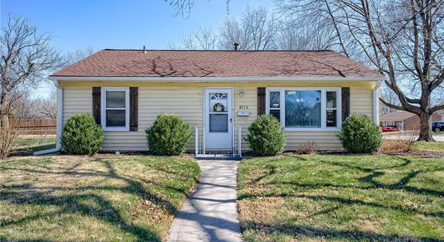 Photo of 6701 N Campbell St, Gladstone, MO 64118